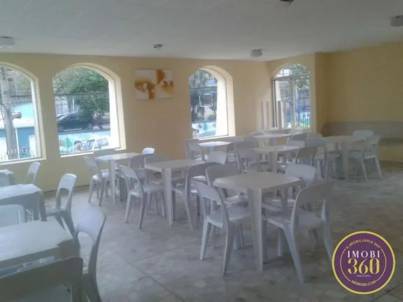 Imagem Seu Novo Refúgio: Apartamento Arejado e Iluminado em Localização Privilegiada