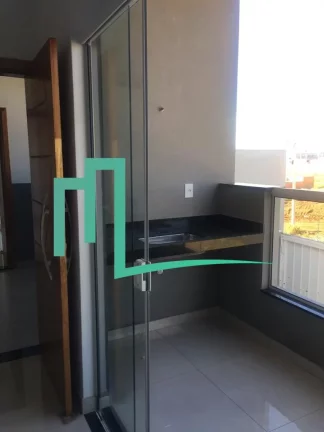 Imagem Predinho no bairro Botânico Quatro apartamentos Metragens: térreo 90m2 e 83m2