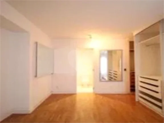 Imagem Apartamento à venda com 3 quartos, sendo 2 suítes, no condomínio Villa Amalfi, São Paulo - SP