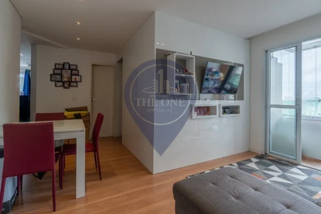 Imagem Imperdível! Apartamento à venda em São Paulo-SP, Vila Mariana. 2 quartos, 1 suíte, 2 salas, 2 banheiros, 2 vagas de garagem.