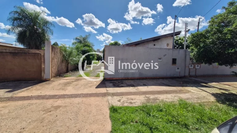 Terreno Comercial de 440m² na Vila Ipiranga, Campo Grande-MS: Excelente Oportunidade de Investimento!