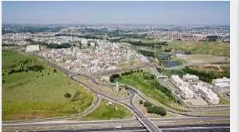 Imagem Terreno em Condomínio para Venda em Campinas / SP no bairro Swiss Park