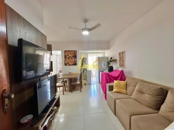 Amplo apartamento reformado de 1 dormitório