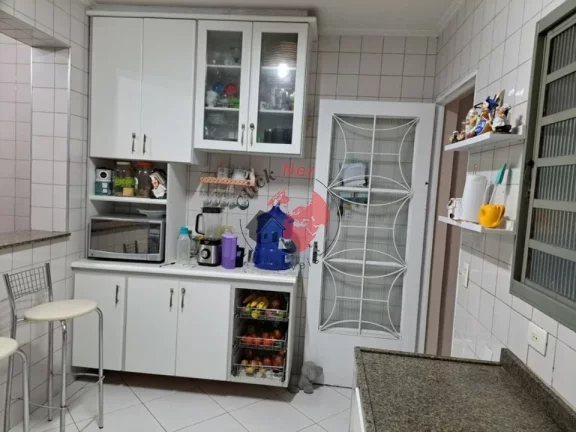 Imagem Sobrado bem localizado no Parque Terra Nova II, no bairro Demarchi, São Bernardo do Campo com 3 dormitórios, sendo 1 suíte, 2 vagas, 191m² m².