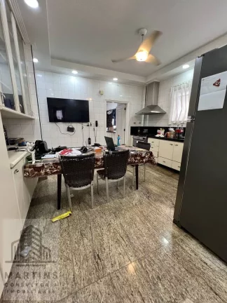 Imagem Alto Padrão com 558 m², Gonzaga/Santos