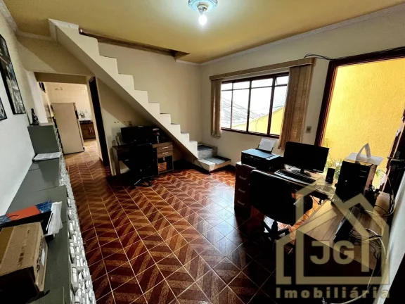 Imagem Sobrado com 6 Quartos à Venda, 200 m² em Parque João Ramalho - Santo André