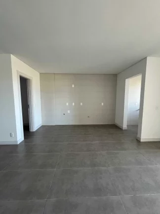Imagem Apartamento alto padrão com 3 suítes e 2 vagas de garagem no bairro América em Joinville/SC