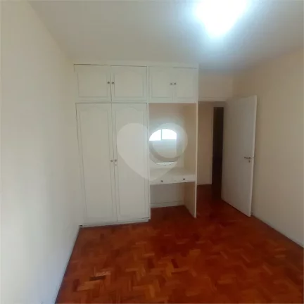 Imagem Apartamento à venda com 3 quartos, sendo 1 suíte, no condomínio Fradique Coutinho, São Paulo - SP
