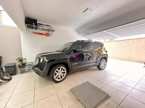 Imagem Sobrado com 3 dormitórios sendo 1 suite à venda, 136 m² por R$ 1.100.000 - Gonzaga - Santos/SP