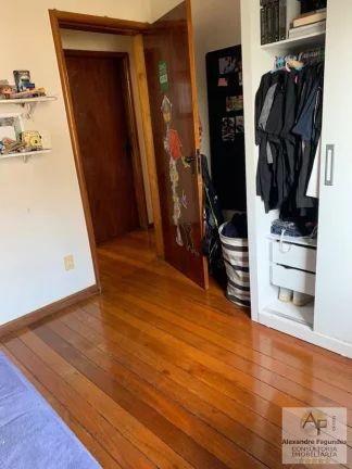 Imagem Apartamento para Venda em Goiânia, SETOR PEDRO LUDOVICO, 4 dormitórios, 1 suíte, 3 banheiros, 1 vaga