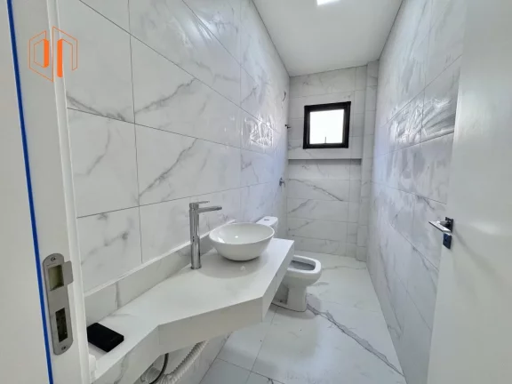 Imagem Casa para Venda, Abranches, 3 dormitórios, 1 suíte, 2 banheiros, 2 vagas