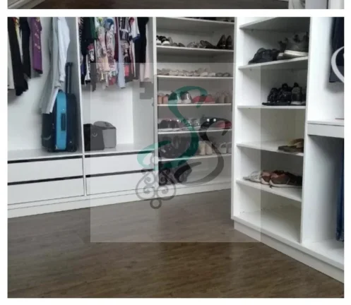 Imagem Venda de casa no Jardim Primavera, Jaguariúna. Todos os móveis ficarão na casa 4 suítes com armários, sala, cozinha com armários , lavanderia, 6 ban