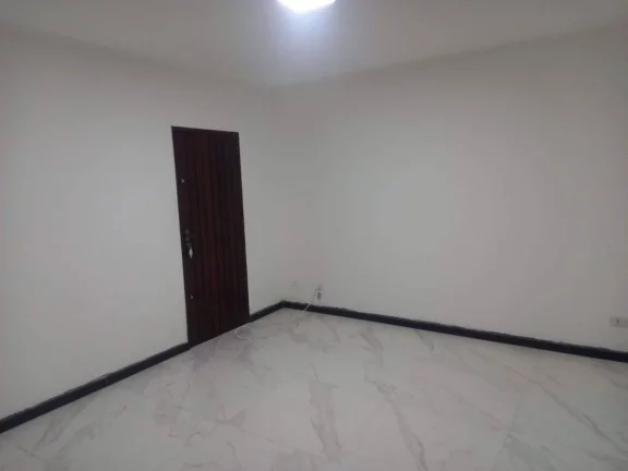 Imagem Casa com 4 quartos, 300m2, para locação em Lauro de Freitas, Centro