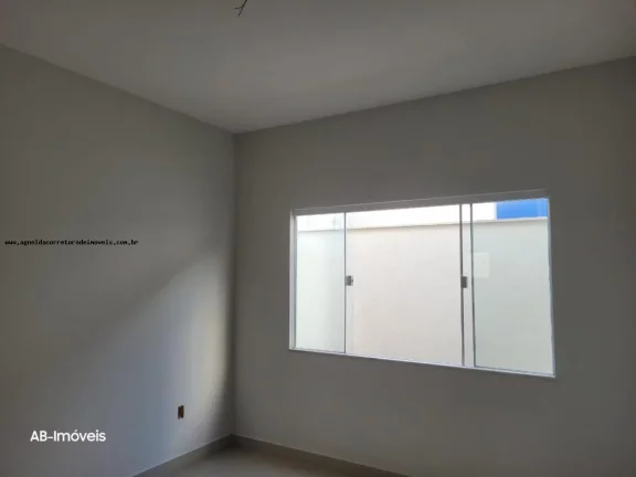 Imagem Casa para Venda em Parnamirim, PARQUE DA NACOES, 3 dormitórios, 2 suítes, 3 banheiros, 2 vagas
