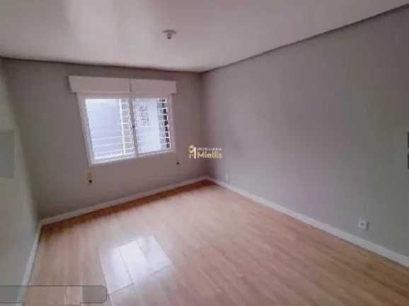 Imagem Casa com 3 Dormitorio(s) localizado(a) no bairro Jardim Sabará em Porto Alegre / Rio Grande do Sul Ref.:57580876
