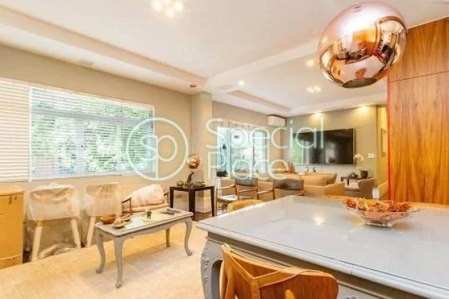Imagem Apartamento com 154mÂ² no Jardim AmÃ©rica Reformado, modernizado e pronto para morar Living para trÃ...