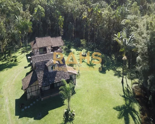 Imagem Excelente Chácara no bairro Vila Nova na cidade de Joinville a venda, com ótima infraestrutura, pi...