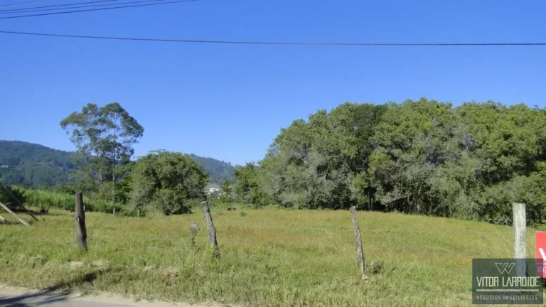 Imagem Terreno de 10,4 Hectares à Venda no Bairro Bom Pastor