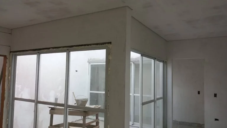 Imagem Casa em fase de acabamento