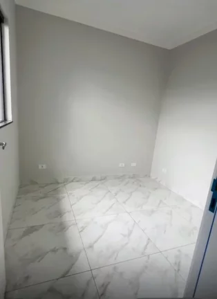 Imagem Alto Padrão para Venda em Sarandi, Jardim São Paulo, 3 dormitórios, 1 suíte, 2 banheiros, 1 vaga