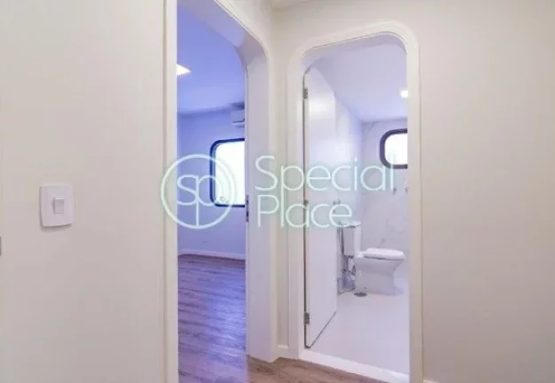 Imagem Lindo apartamento com 293m² no Jardim Paulista. Amplo living com varandas, lavabo, 04 dormitórios ...