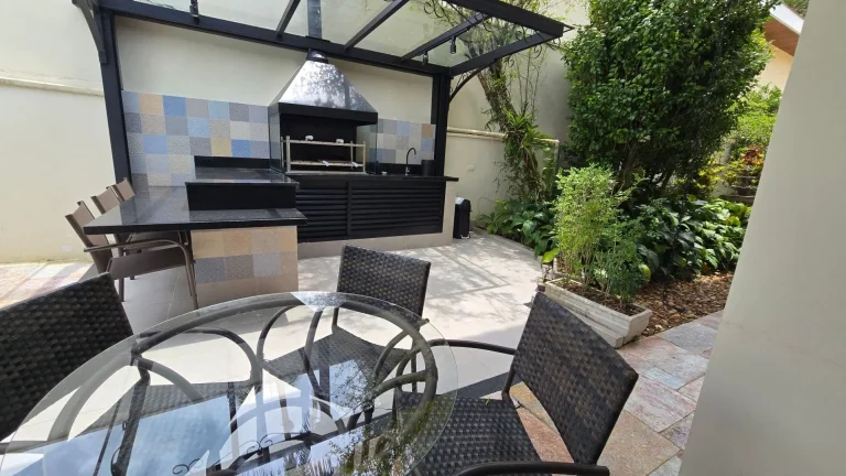 Imagem Casa com 3 dormitórios à venda, 387 m² por R$ 2.650.000,00 - Jardim Marajoara - São Paulo/SP