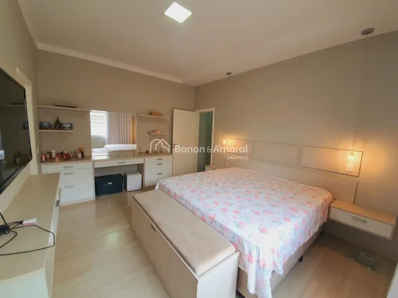 Imagem Casa térrea com piscina em condomínio na cidade de Paulínia!
Casa com, piscina, suíte master com...