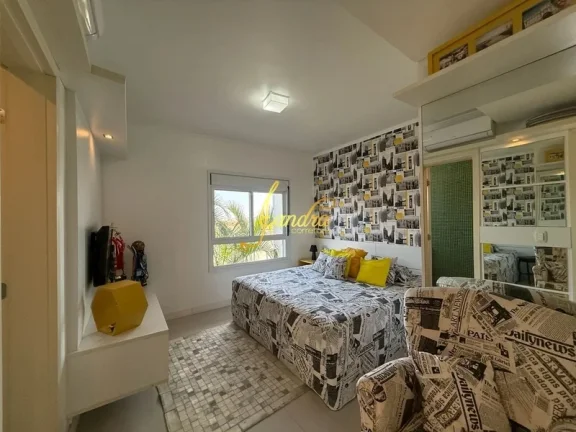 Imagem Sobrado mobiliado e decorado com piscina