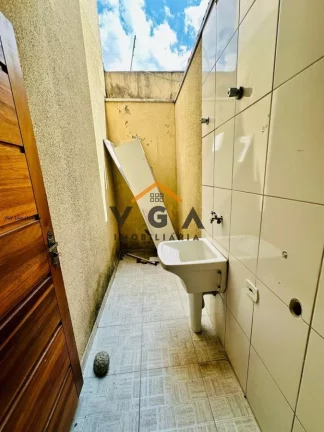 Imagem Sobrado para Venda em São Paulo, Cidade Líder, 2 dormitórios, 1 banheiro, 2 vagas