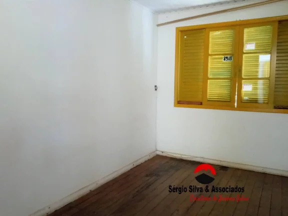 Imagem Casa a Venda por R$ 490.000,00 no Vale Encantado em Campos do Jordão/SP.