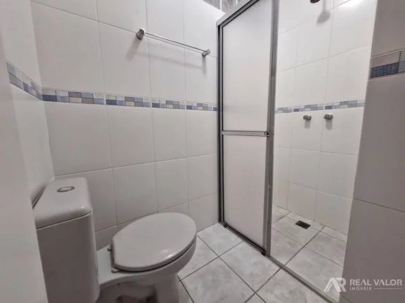 Imagem Apartamento para Locação com 03 Dormitórios e Semimobiliado no Bairro Batel em Curitiba