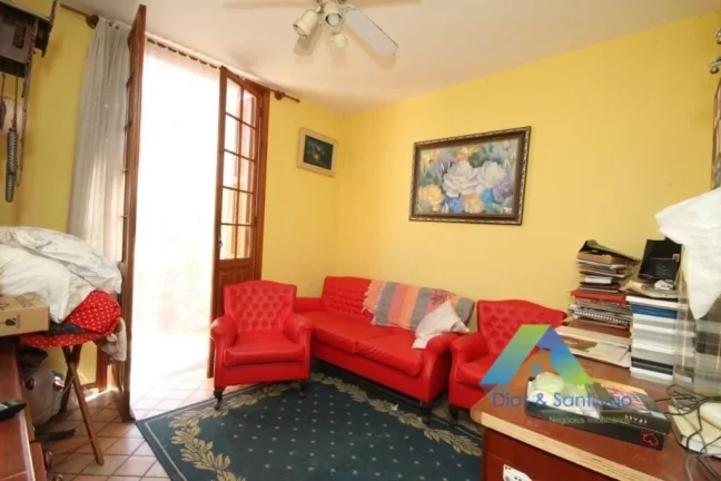Imagem VILA GUMERCINDO Casa 4 dormitórios, 2 vagas com excelente localização e valor !!!