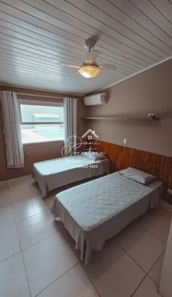 Imagem Imperdível: Casa à venda em Guarujá-SP, Balneário Praia do Pernambuco, 3 quartos, 1 suíte, 4 banheiros, 4 vagas, 150m².