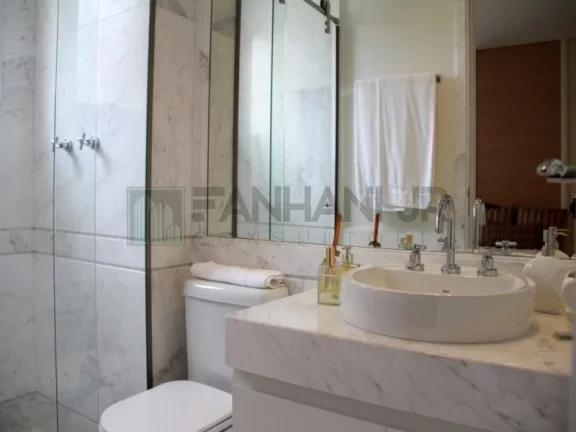 Imagem Vendo maravilhoso apartamento no Ed. England Vila Nova -  Rua Marcos Lopes, 233 - Vila Nova Conceição, São Paulo. Apartamento novo, impecável, compl