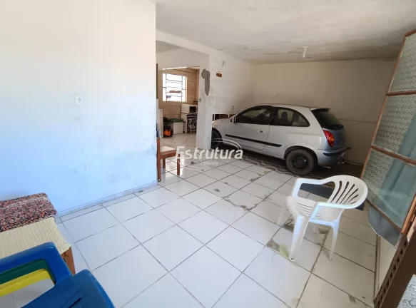 Apartamento Térreo na Tancredo Neves com 3 dormitórios com excelente ponto comer