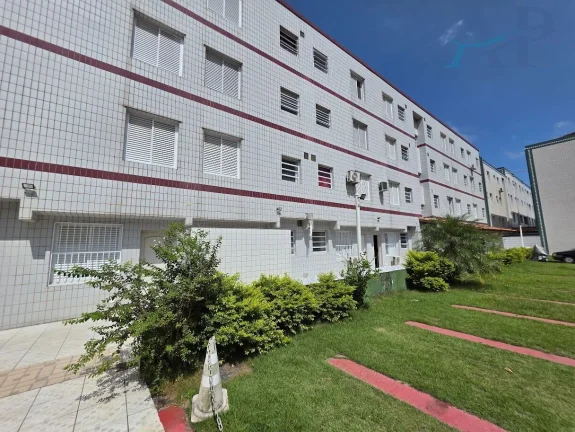 Imagem Apartamento no Canto do Forte em Praia Grande na Quadra da Praia