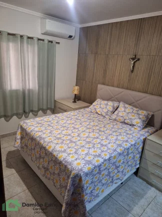 Imagem SOBRADO NA VILA MARINGÁ(aceita permuta por apto no Res. Anchieta)