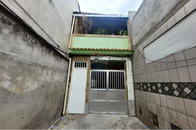 Imagem Casa com 3 Quartos à venda com 120 m² em Bento Ribeiro . Rio de Janeiro