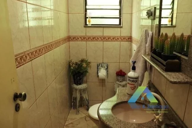 Imagem Casa à venda com 163m², 3 quartos e 3 vagas