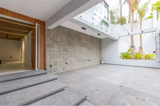Imagem CASA RESIDENCIAL em São Paulo - SP, Morumbi
