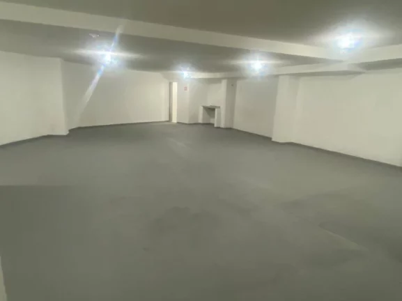 Imagem Salão para alugar, 200 m² por R$ 3.200,00/mês - Vila Curuçá - Santo André/SP