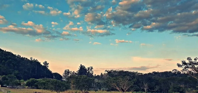 Imagem Terreno à venda no bairro Cachoeirinha - Bom Jesus dos Perdões/SP