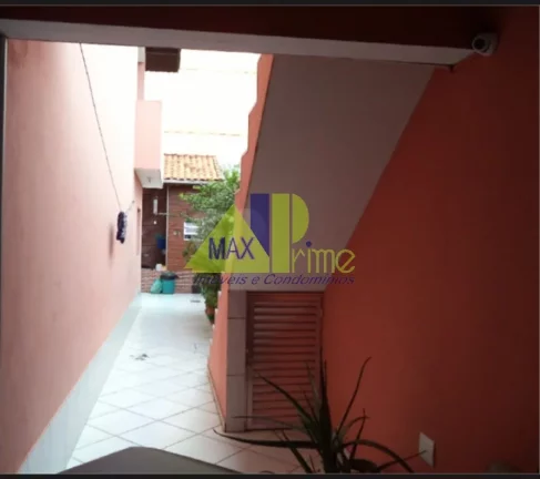 Imagem SOBRADO FRONTAL/03 DORMITÓRIOS/SACADA/QUINTAL/02 VAGAS