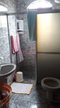 Imagem Casa com 3 dormitórios, 2 banheiros