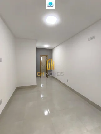 Imagem GH1957

Casa com 3 quartos no Residencial Itaipu, em terreno com 180mÂ² com 150mÂ² de Ã¡rea construÃ...