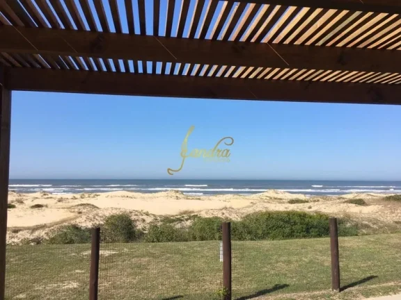 Imagem Lote em condomínio em Torres beira mar
