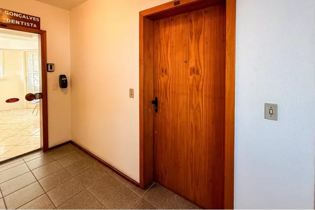 Imagem CQDJ 121 Sala 612651052-72 - Sala à venda no bairro Centro - Canoas/RS