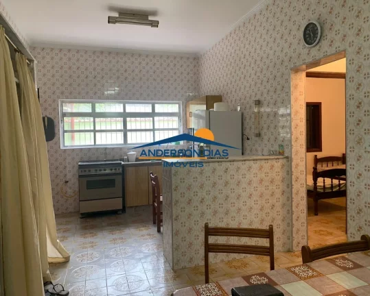 Imagem Casa com 3 dormitórios à venda, 250 m² por R$ 600.000 - Praia das Palmeiras - Caraguatatuba/SP