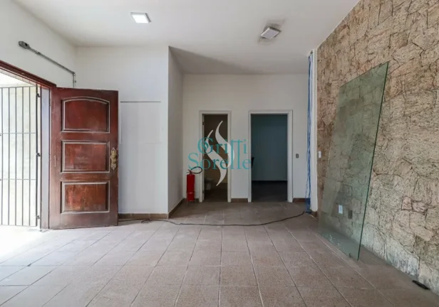 Imagem Prédio Comercial para alugar em Vila Cruzeiro - São Paulo/SP.