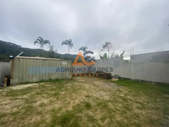Imagem Terreno em Penha-SC de 300m² com sala comercial e Kitnet construída no bairro de Gravatá, projeto para 20 Lofts a venda por Adriano Carpes Imóveis
